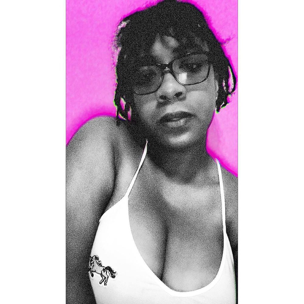 Meet your Posher, Imani